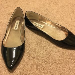 NWOT Black Steve Madden flats